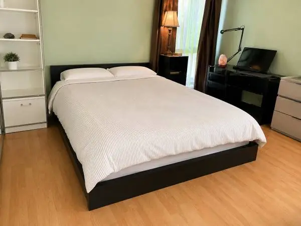 Queen Size Bed