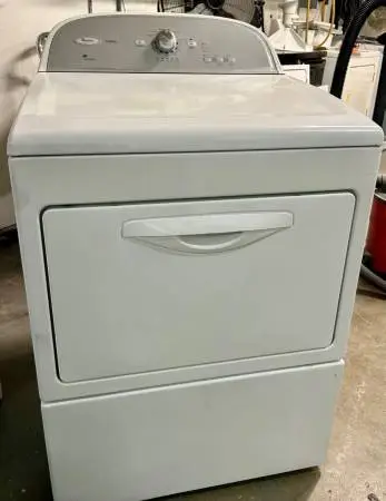 Whirlpool Cabrio 29 Inch Electric Dryer 7.6 cu/ft Capacity Super Clean