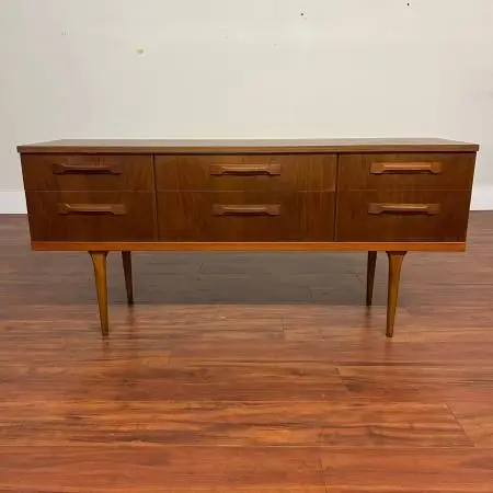 7 DIFFERENT Dressers, Chest of Drawers, Mid Century, Vintage