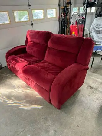 Electric reclining sofa