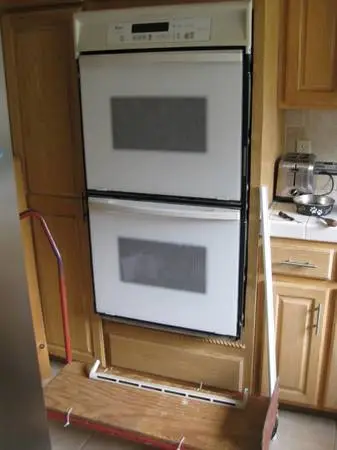 Whirlpool 27 Electric Double Oven Door Assembly - RBD275PDQ6
