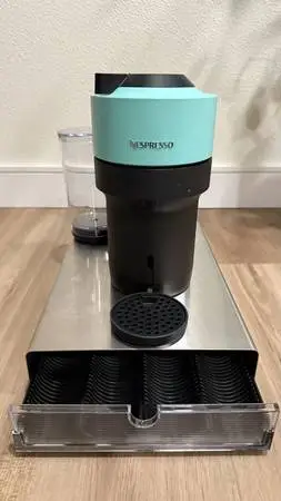 Nespresso Vertua Pop Plus & Coffee Nook Starter Pack