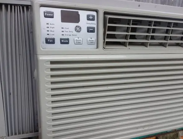 AC Window Unit 6,000 BTU