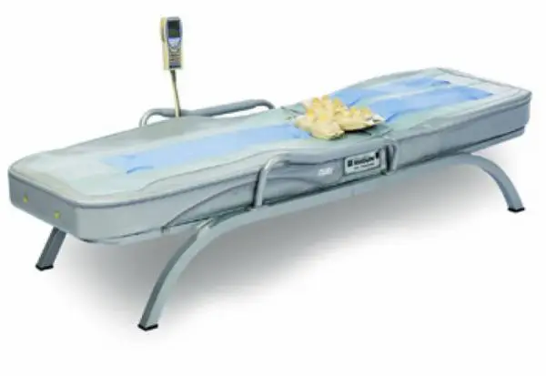 Like new Migun Thermassage HY-7000M massage bed - high quality!