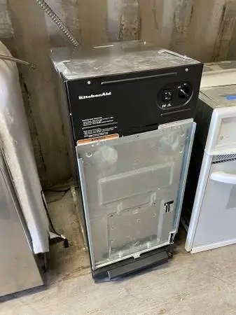 Panel Ready KitchenAid Trash Compactor Model #KTTS505EPAO Used