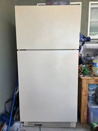 Refrigerator- Read Description! works but may need a tune up
