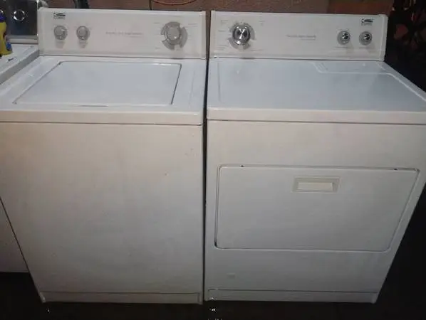 ESTATE WASHER AND GAS DRYER SET
