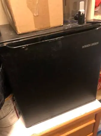 B&D refrigerator