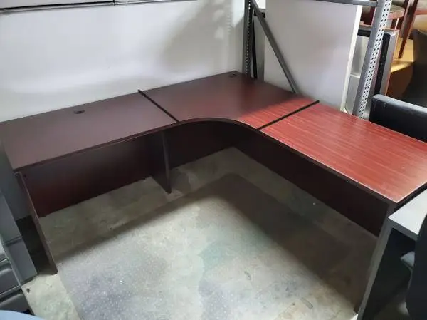 New In Box 6 x 6 Mahogany 3 Piece L Shape Desk w/file Reg$850