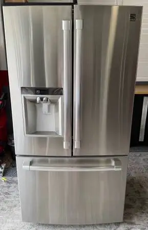 Refrigerator