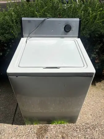 ROPER APARTMENT SIZE WASHER 24 wide