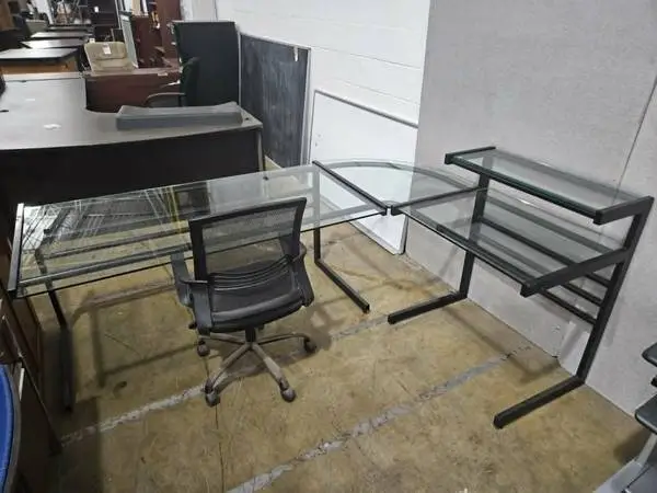 L Shape Glass Desk