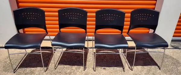 STACKING CHAIRS
