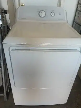 HOTPOINT super capacity GAS dryer, Stainless steel drum, working great