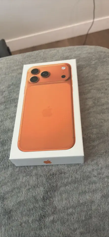 Brand New IPhone 17 Pro Max 1Tb Unlocked & Still Sealed In The Box. Asking 1500 OBO.