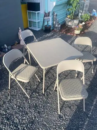 Samsonite Folding Card Table and 4 Chairs Set