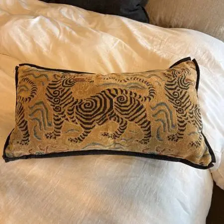 Clarence House Tibet Pillow In Mustard