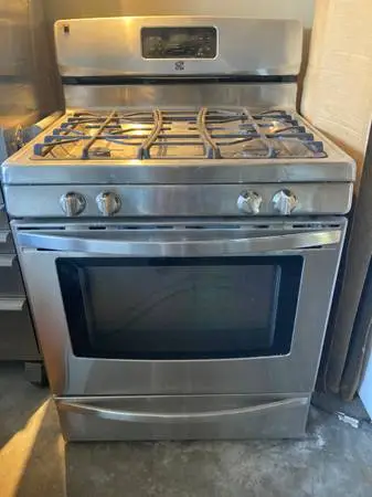 Kenmore stainless steel natural gas stove/oven