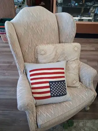Wing back chair