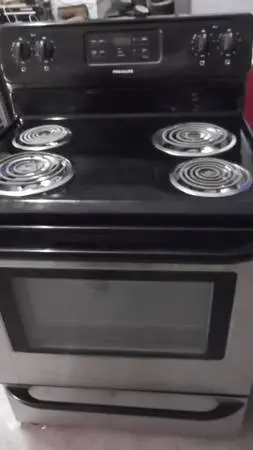 FRIGIDAIRE STOVE, GUARANTEED