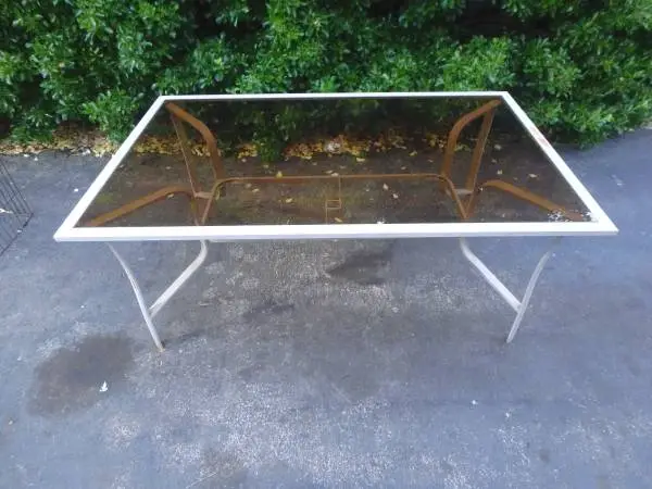 Glass Top Patio Table w/ Umbrella Hole; Delivery Possible