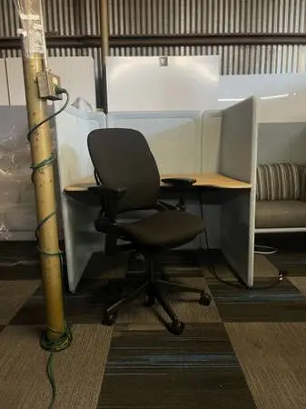 STEELCASE LEAP V2 - BLACK COLORWAY