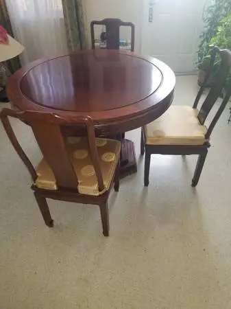 Vintage Round table set