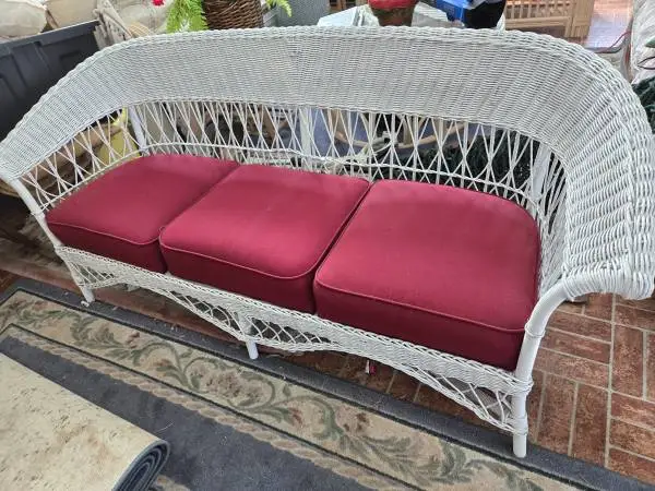 Wicker sofa and chair.