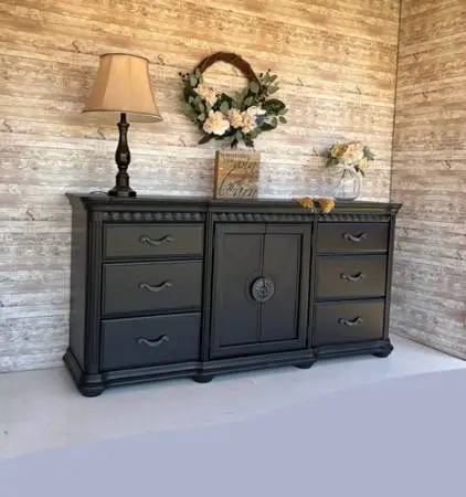 Dresser - Buffet - Sideboard - Bedroom Set