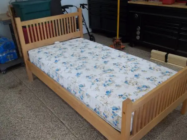 Very nice twin mattress clean and stain free like new