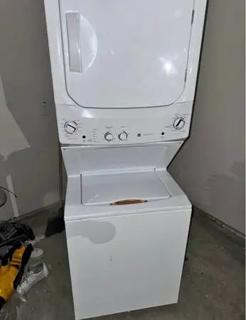 GE Stackable Washer and Dryer DELIVERY AVAILABLE