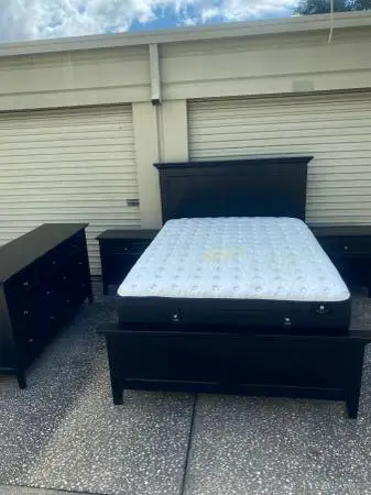Black Queen Bedroom Furniture Dresser Set