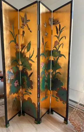 Chinese Screen