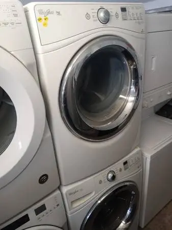 ★Whirlpool Duet stackable front load washer and dryer set