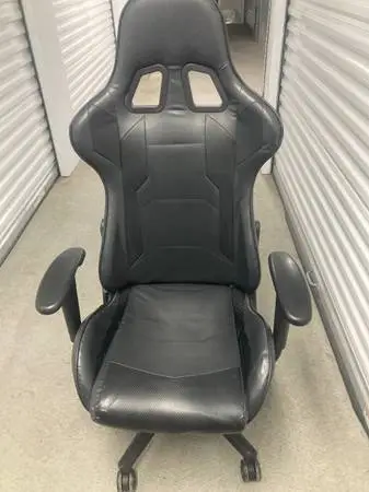 Executive office/gaming chair,black,reclines,arms,por,raises,hlp dlvr.