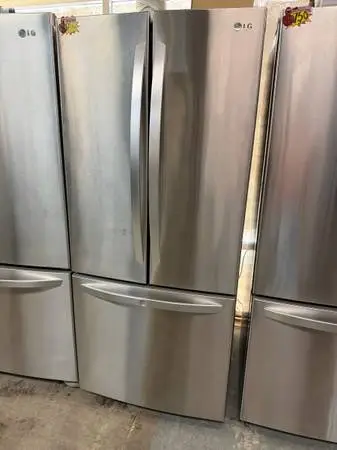 Lg refrigerator 30” width