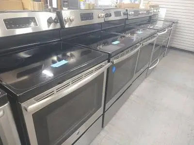 GLASS TOP STOVE FOR SALE $450