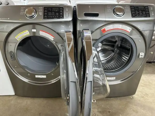 Samsung set W/Delivery