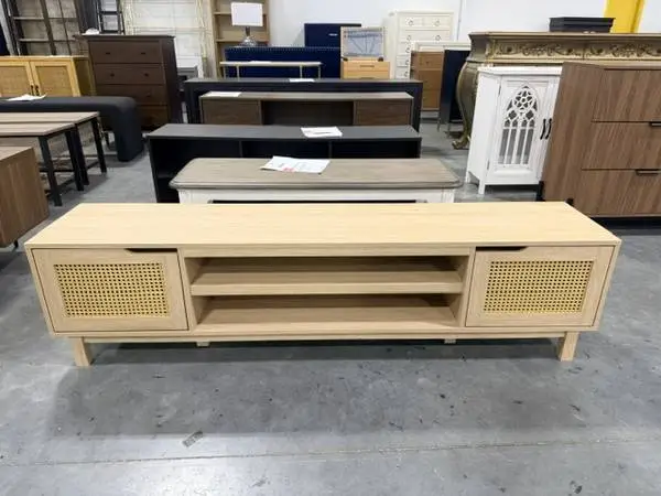 70 Coastal Oak Wood TV Stand 2 Faux Rattan Doors For Tvs Up To 80