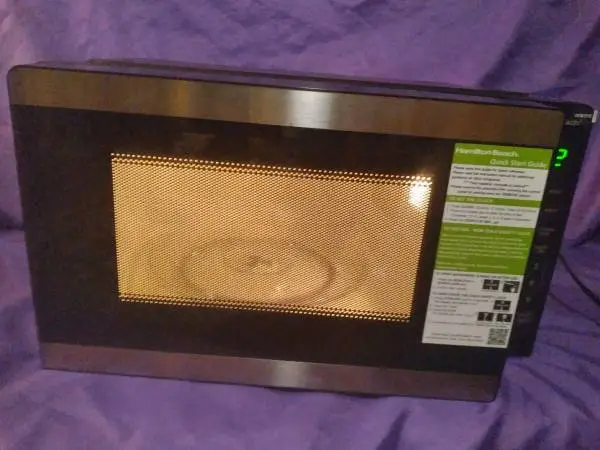 Very Like New Hamilton Beach Small Microwave