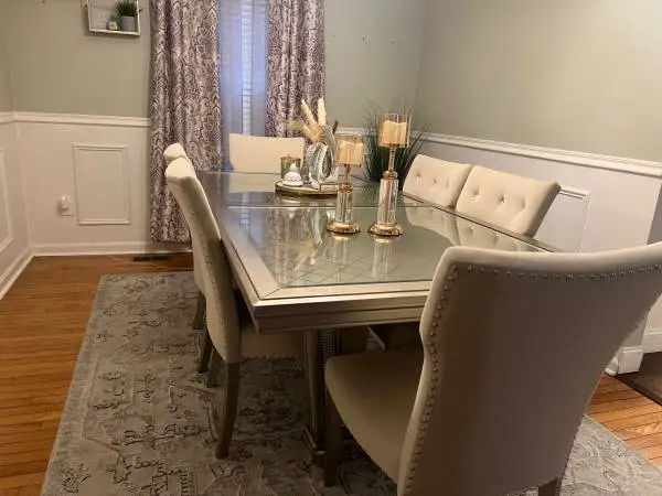 Elegant Dining Table Set – $950
