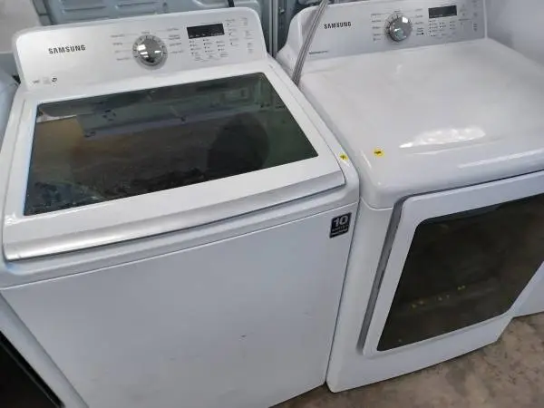 SAMSUNG SMART WASHER AND DRYER SET, TOP LOAD