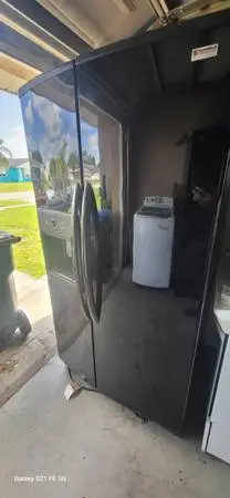 Kenmore Elite Side by side Refrigerator