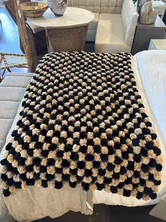 Dream Weaver Rabbit Fur Pom Pom Throw - 40X70