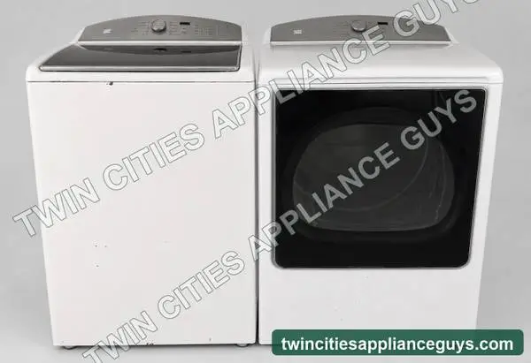 Kenmore 5.3 Cu Ft Washer and 8.8 Cu Ft Gas Dryer Set — White — $450