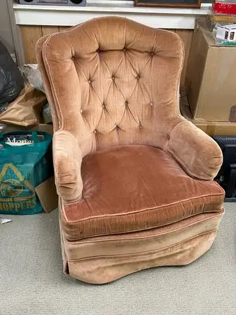 SWIVEL ROCKER