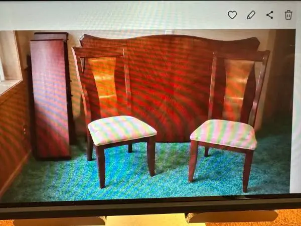 Dining Oak Dining Table With 2 Leafs-8 cushened Chairs