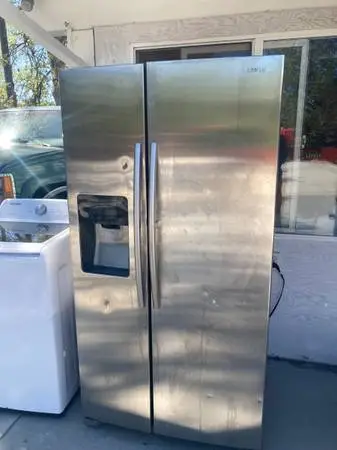 Samsung refrigerator fridge