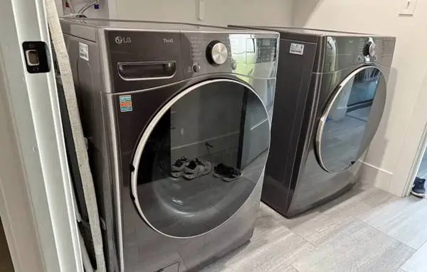 LG Washer & Dryer
