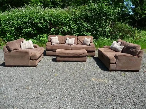 Ashley 4-Piece Couch Set